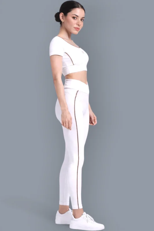 Ensemble sans couture blanc cassé