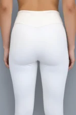 Off White Seamless Set
